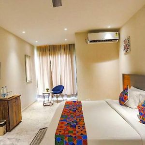 Corbett Jungle Breeze Resort